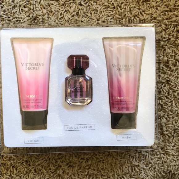 Victoria's Secret Other - New Victoria secret bombshell perfume set